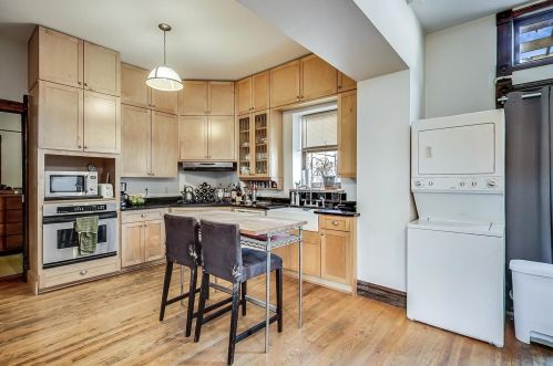 2324 Armitage Ave, Chicago IL 60647-4342 exterior