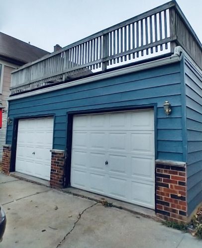 1225 62nd St, Milwaukee, WI 53214-3218