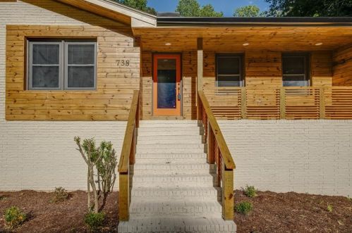 738 Lynn Valley Rd, Atlanta GA  30311-2335 exterior