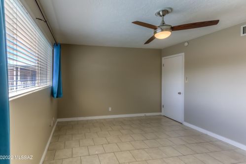 6840 Baker St, Tucson AZ  85710-2229 exterior