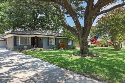 7183 Dalewood Ln, Dallas TX  75214-1812 exterior