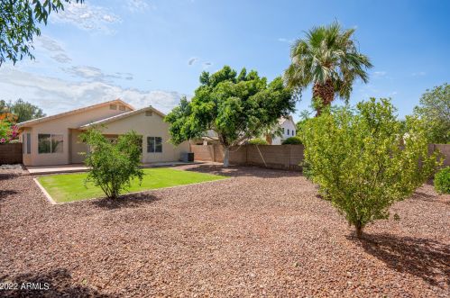 15610 12th Ave, Phoenix AZ  85023-4482 exterior