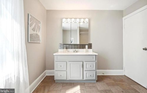 1839 Cedar St, Philadelphia PA 19125-2909 exterior