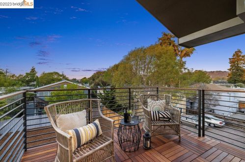 1519 Fairview St, Berkeley CA 94703-2414 exterior