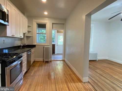 1316 W St, Washington DC 20009-1107 exterior