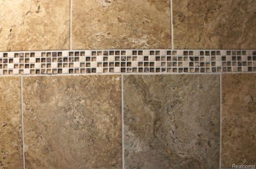 3322 Emmons Ave, Rochester MI 48307-5515 exterior