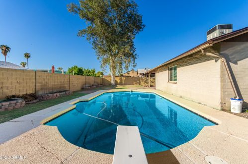 18822 13th Ave, Phoenix AZ 85027-5504 exterior