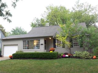 1393 Haverston Rd, Cleveland OH  44124-1449 exterior