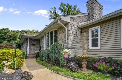 507 Independence Ave, Trenton, NJ 08610-5706