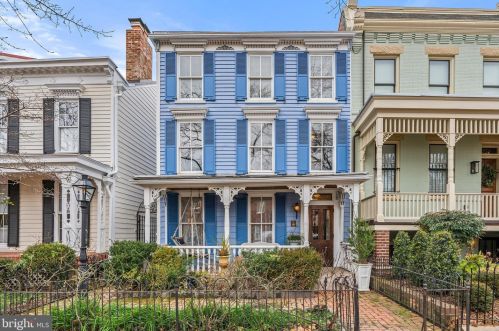 515 7th St, Washington, DC 20003-2790