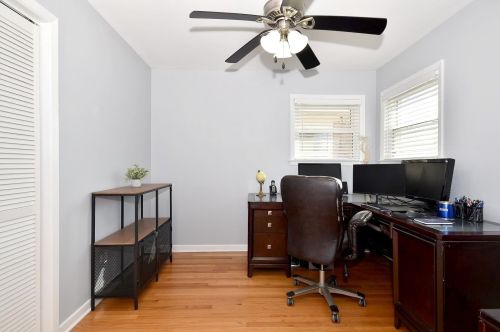 7637 Fullerton Ave, Chicago IL 60707-2554 exterior