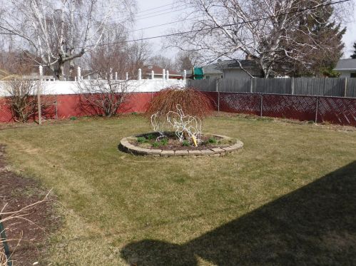 1610 Reed Ave, Manitowoc WI 54220-1835 exterior