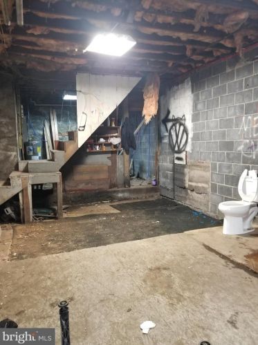 377 Peacock St, Primrose, PA 17901-1121