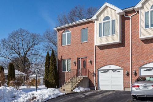 131 Fruit Hill Ave, Providence RI  02911-2801 exterior