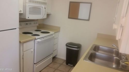 11026 16 Ave, Phoenix AZ 85021-2126 exterior