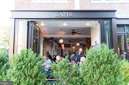 780 Lamont St, Washington DC  20010-1527 exterior