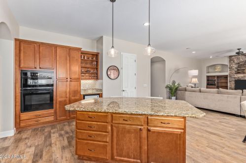 1623 Kaibab Dr, Chandler AZ 85249-3071 exterior