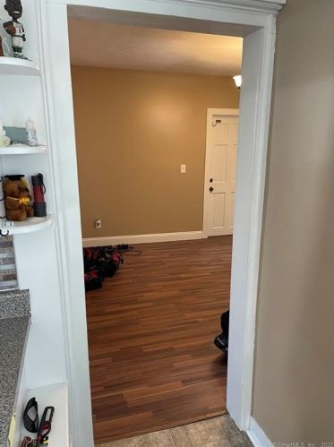 23 Mechanic St, Killingly CT 06239-1918 exterior