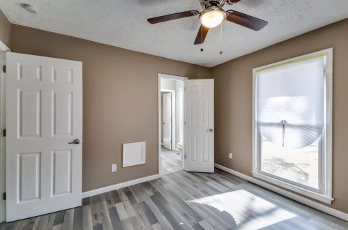 1150 Mitchell Crossing Dr, Atlanta GA  30331-7366 exterior