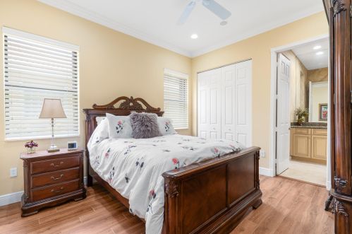 6887 Antinori Ln, Boynton Beach FL 33437-3754 exterior