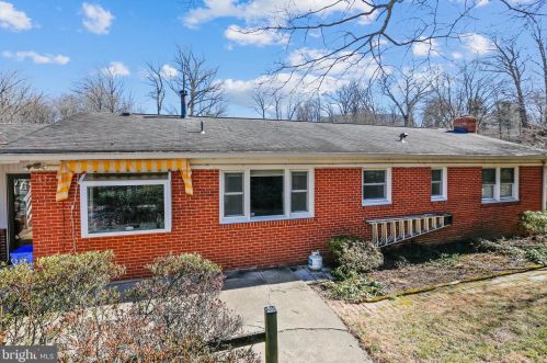 8 David Ct, Silver Spring MD exterior