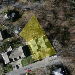 113 Carlisle St, Newton MA 02459-2381 aerial view