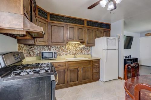 6350 Burdick Ave, Milwaukee WI 53219-4227 exterior