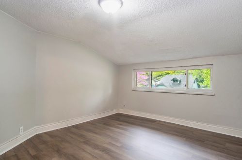 1774 Dyson St, Meskegon MI 49442-5725 exterior