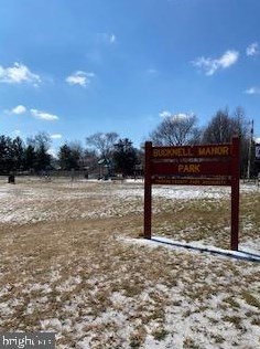 2109 Belle View Blvd, Alexandria VA 22307-1327 exterior