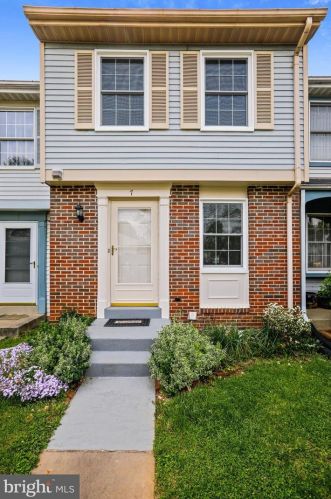 7 Farmcrest Ct, Silver Spring, MD 20905-6043
