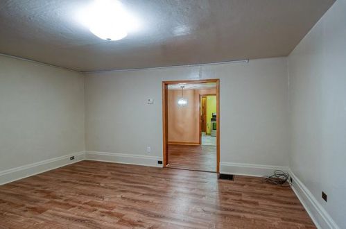 77 14th St, Pittsburgh, PA 15203-1546