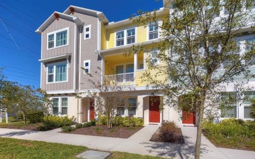 9545 Park Village Dr, Tampa FL  33626-5153 exterior