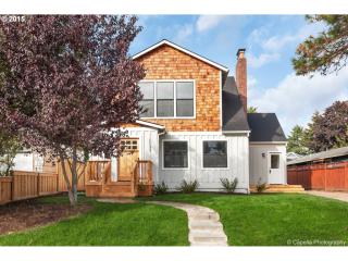 1133 Harney St, Portland, OR 97202-6930