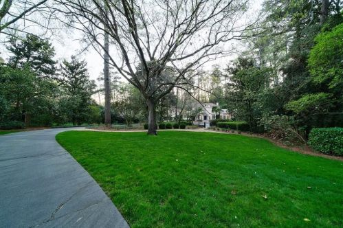 3106 Andrews Dr, Atlanta, GA 30305-2003