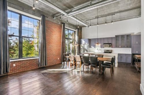 6105 Blue Stone Rd, Atlanta, GA 30328-3885