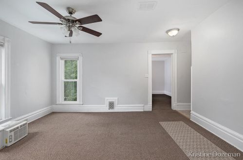 718 Fairview Ave, Grand Rapids MI 49503-1520 exterior