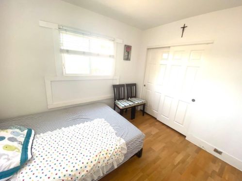 245 L St, Bakersfield CA 93304-1472 exterior