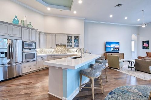 6647 Gln Arbor Way, Naples FL 34119-4659 exterior