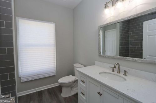 1192 Hubbard St, Atlanta GA 30310-3008 exterior