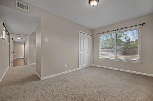 1802 Edgehill Dr, San Antonio TX 78209-2023 exterior