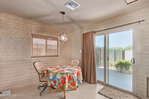 44219 12 St, Phoenix AZ 85086-7450 exterior