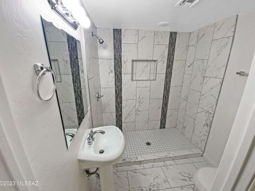 357 Columbia St, Tucson AZ  85714-2520 exterior