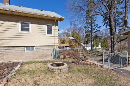 1150 Delaware Ave, Saint Paul MN 55118-2062 exterior