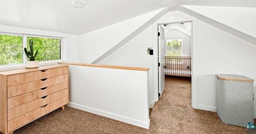 4074 Tischer Rd, Duluth MN 55803-1151 exterior