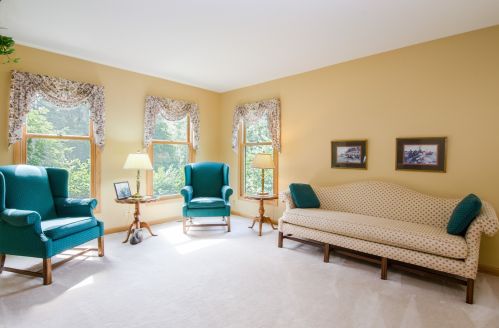 322 Lorraine Dr, Bull Valley IL 60012-3612 exterior