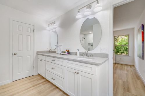 11903 Bobcat Trl, Austin TX exterior