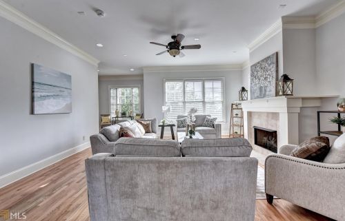 6033 City Walk Ln, Atlanta GA 30328 exterior