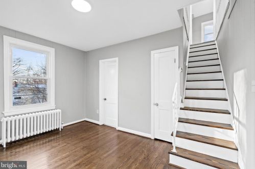 1135 Chaplin St, Washington DC  20019-4923 exterior