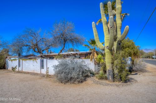 201 Irving Ave, Tucson AZ 85711-6239 exterior