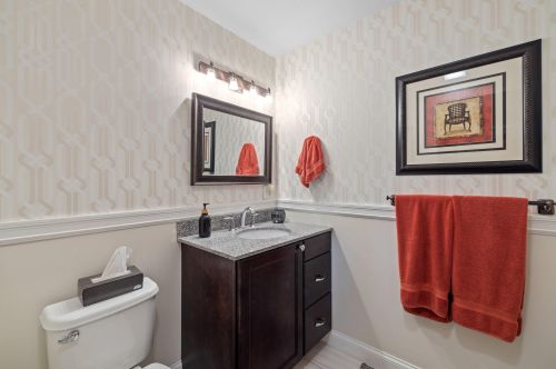 52 Stone Sled Ln, Concord NH 03304-5509 exterior